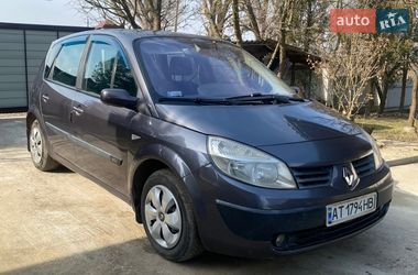Минивэн Renault Scenic 2004 в Тысменице