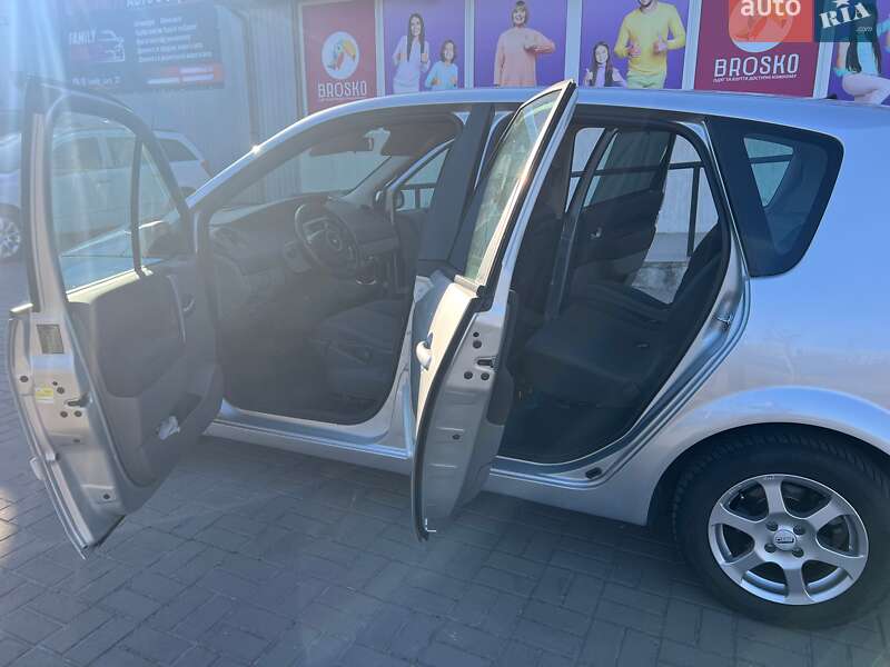 Минивэн Renault Scenic 2009 в Нежине фото 16 Минивэн Renault Scenic 2009 в Нежине