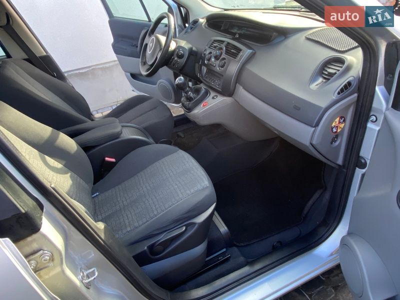 Минивэн Renault Scenic 2008 в Любомле