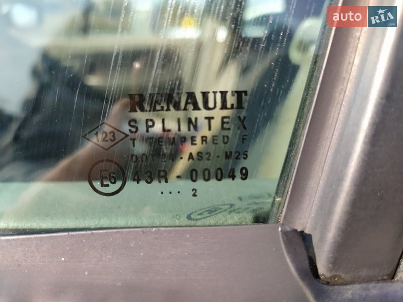 Мінівен Renault Scenic 2002 в Ірпені