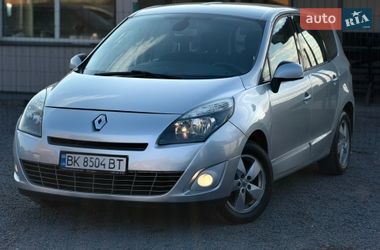 Мінівен Renault Scenic 2010 в Рівному