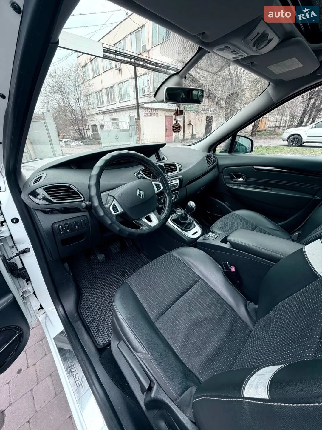 2012 Renault Scenic - мініатюра 8