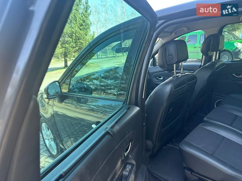 Мінівен Renault Scenic 2011 в Дрогобичі