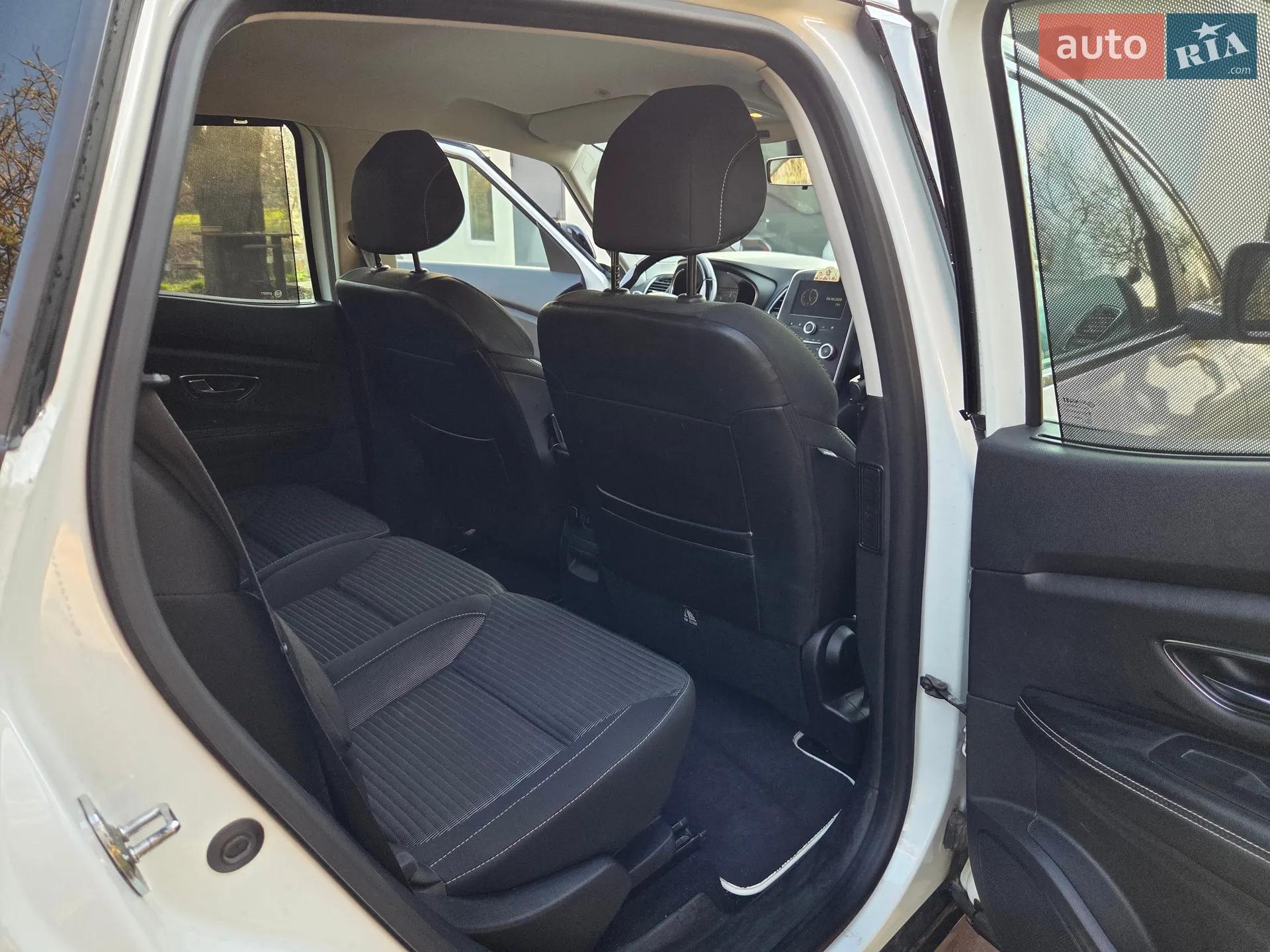2017 Renault Scenic - мініатюра 14