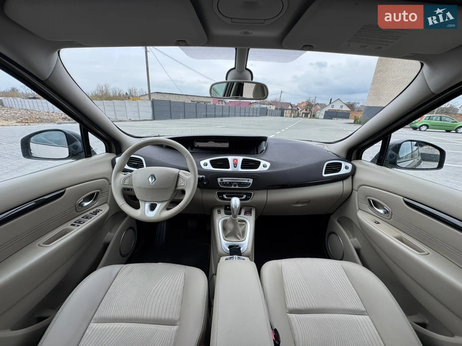 2010 Renault Scenic - мініатюра 26