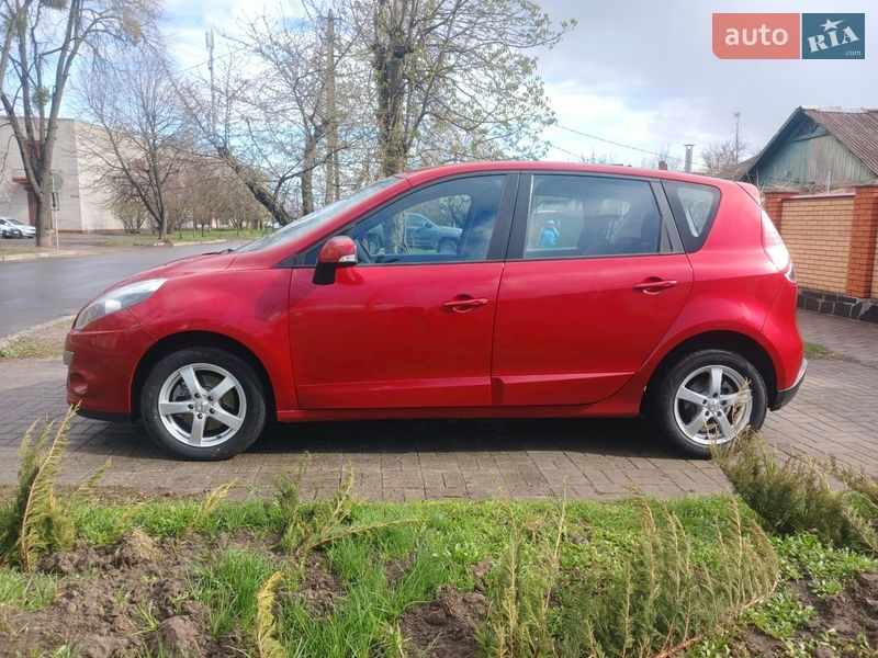 Минивэн Renault Scenic 2011 в Черкассах фото 3 Минивэн Renault Scenic 2011 в Черкассах