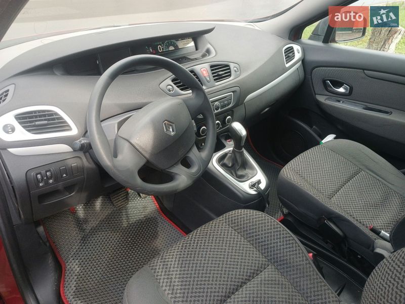 Минивэн Renault Scenic 2011 в Черкассах фото 15 Минивэн Renault Scenic 2011 в Черкассах