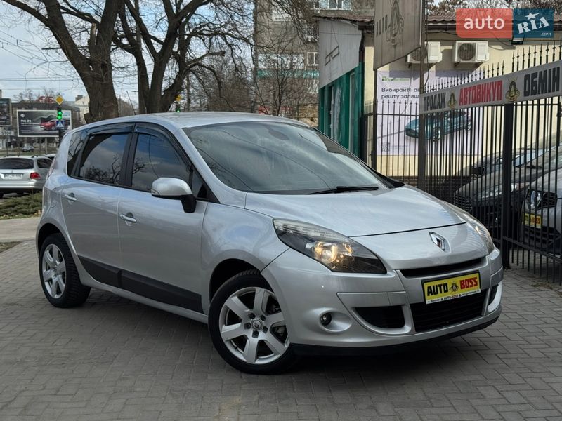 Минивэн Renault Scenic 2010 в Николаеве
