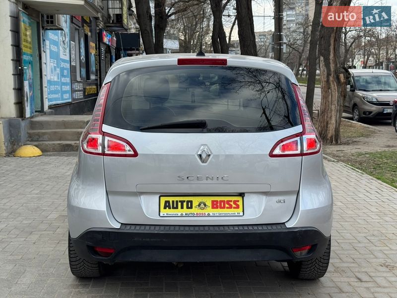 Минивэн Renault Scenic 2010 в Николаеве