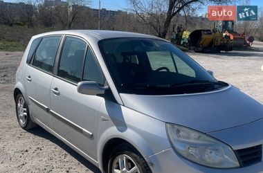 Мінівен Renault Scenic 2005 в Кам'янському
