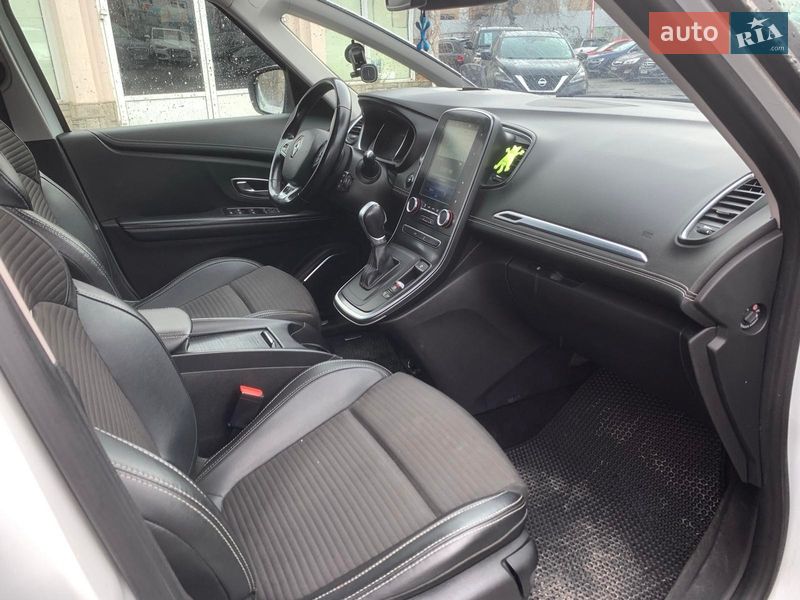 Мінівен Renault Scenic 2017 в Вінниці