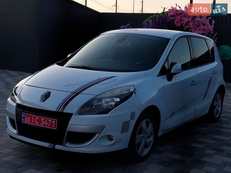 Мінівен Renault Scenic 2009 в Полтаві