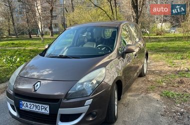 Минивэн Renault Scenic 2011 в Киеве