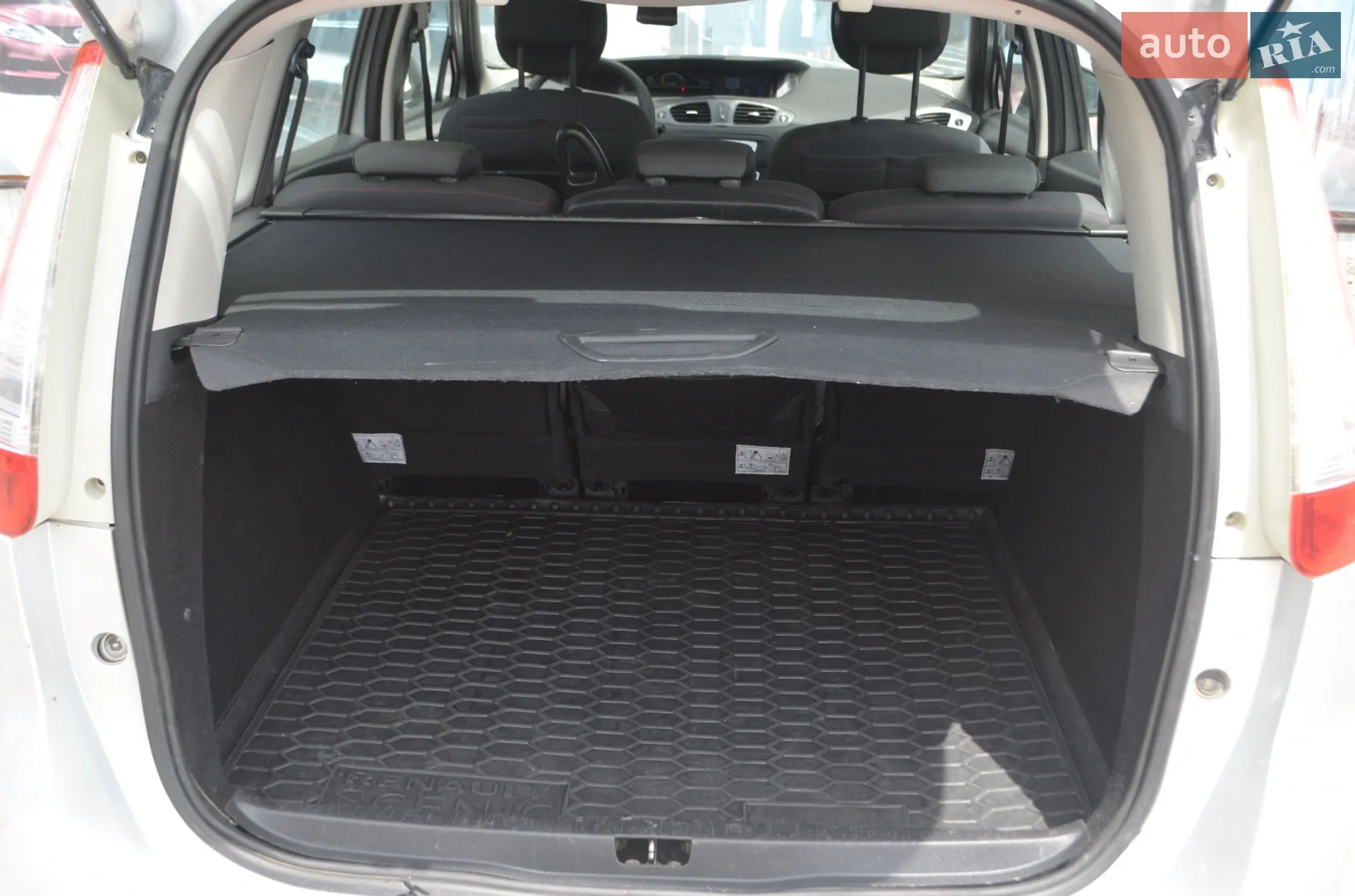 2012 Renault Scenic - мініатюра 11