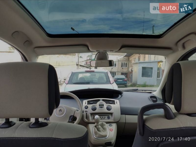 Мінівен Renault Scenic 2009 в Чернівцях