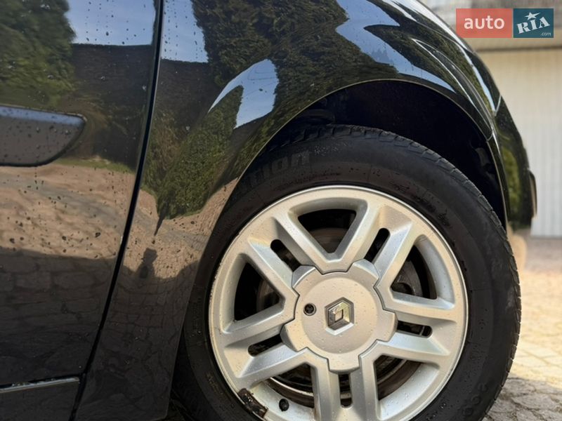 Мінівен Renault Scenic 2008 в Луцьку