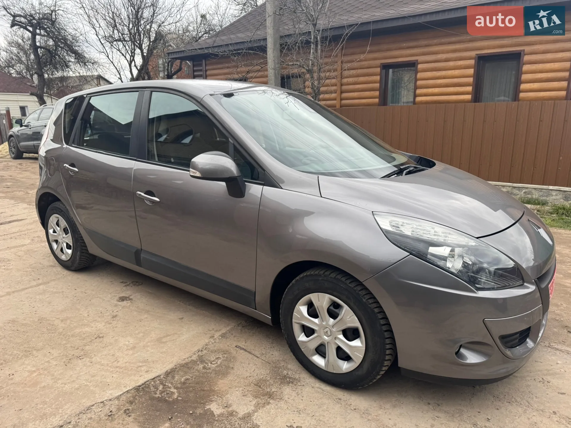 2010 Renault Scenic - мініатюра 13