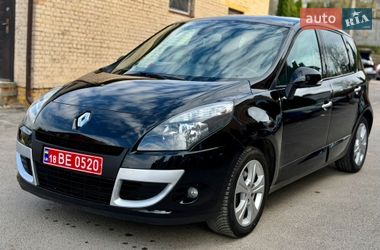 Мінівен Renault Scenic 2011 в Рівному