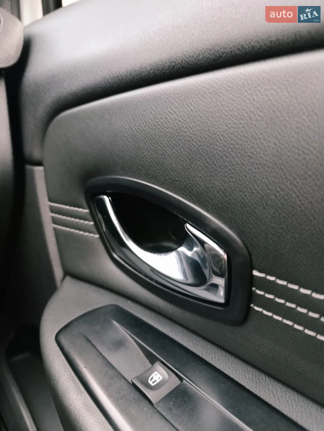 2012 Renault Scenic - мініатюра 33