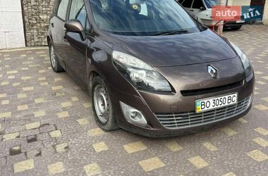 Мінівен Renault Scenic 2010 в Тернополі