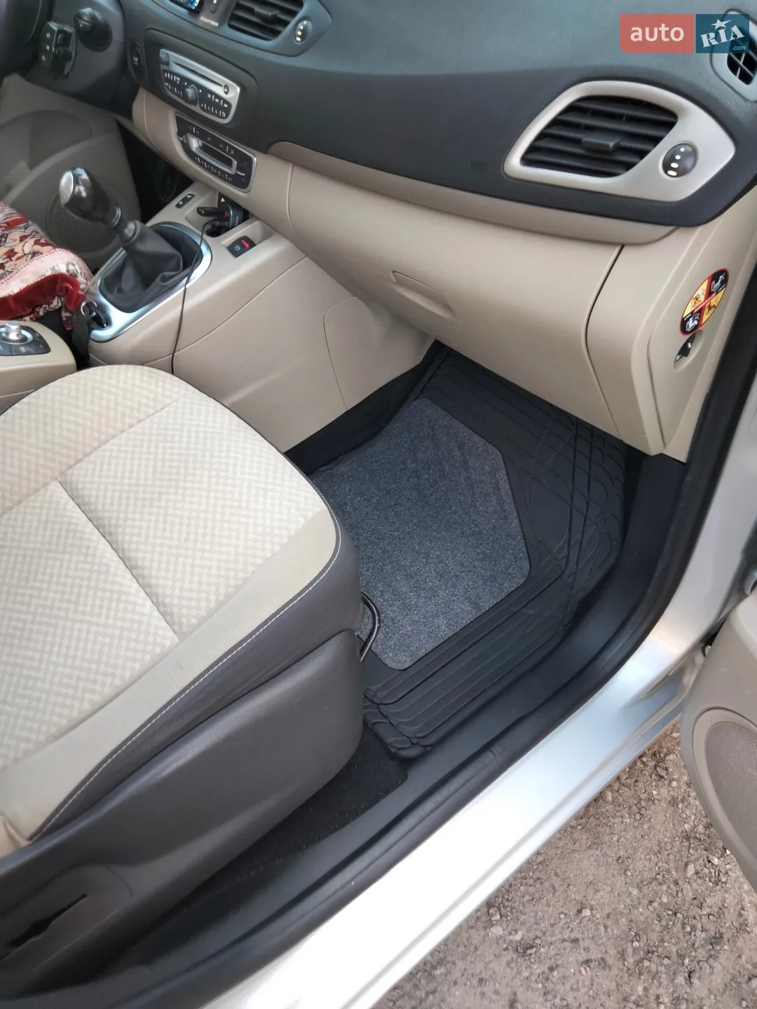 2011 Renault Scenic - мініатюра 10