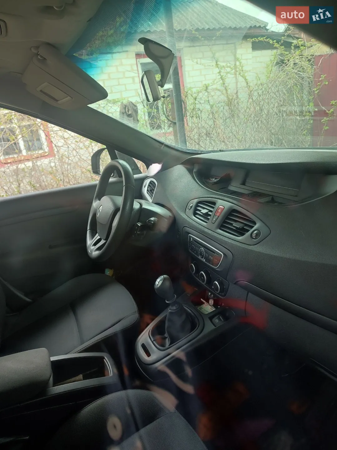 2010 Renault Scenic - мініатюра 9