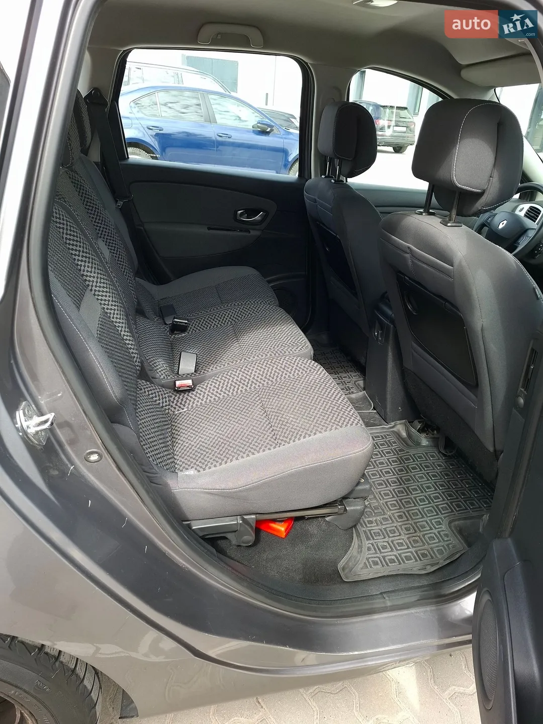 2011 Renault Scenic - мініатюра 13