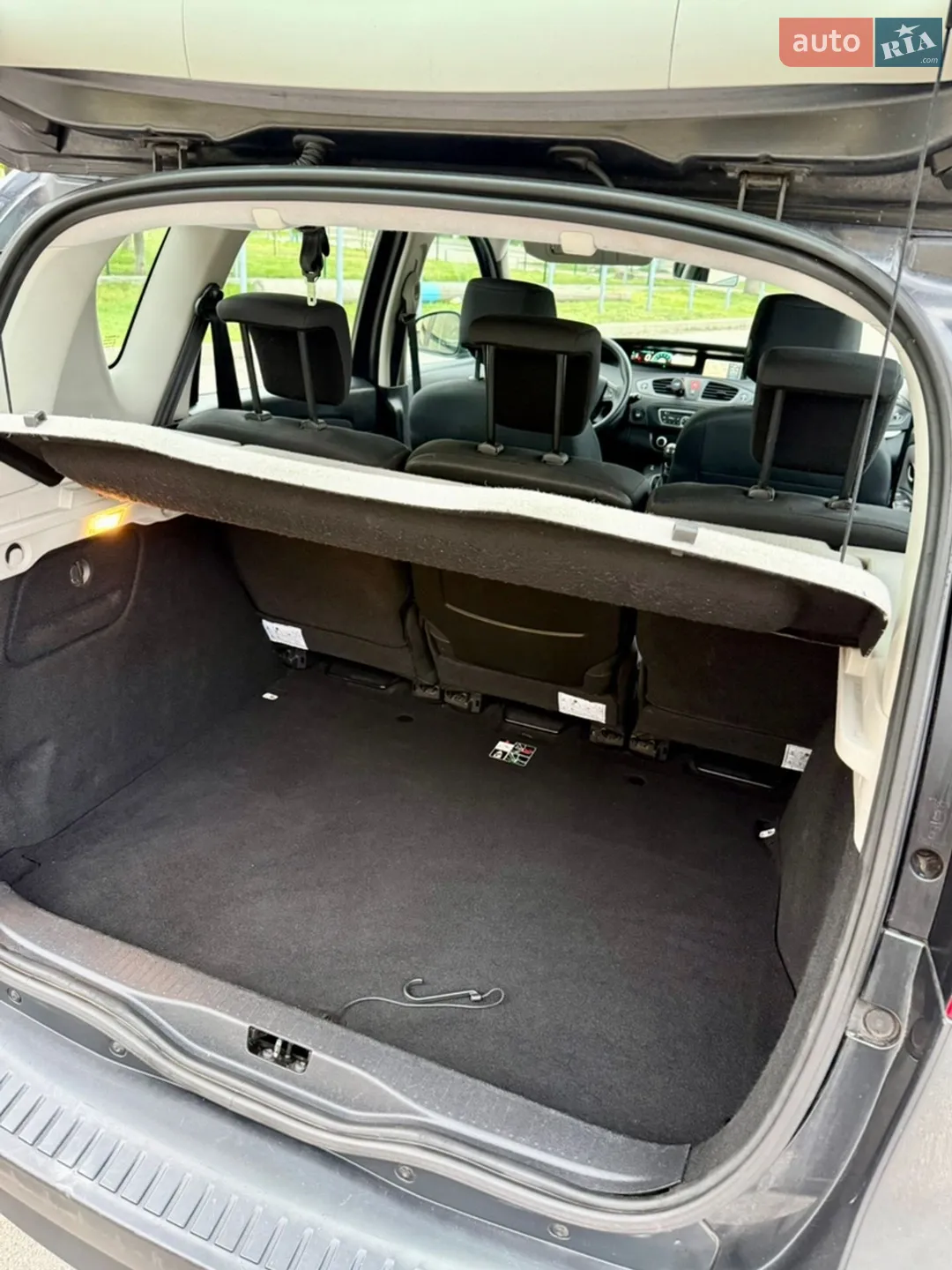 2011 Renault Scenic - мініатюра 23