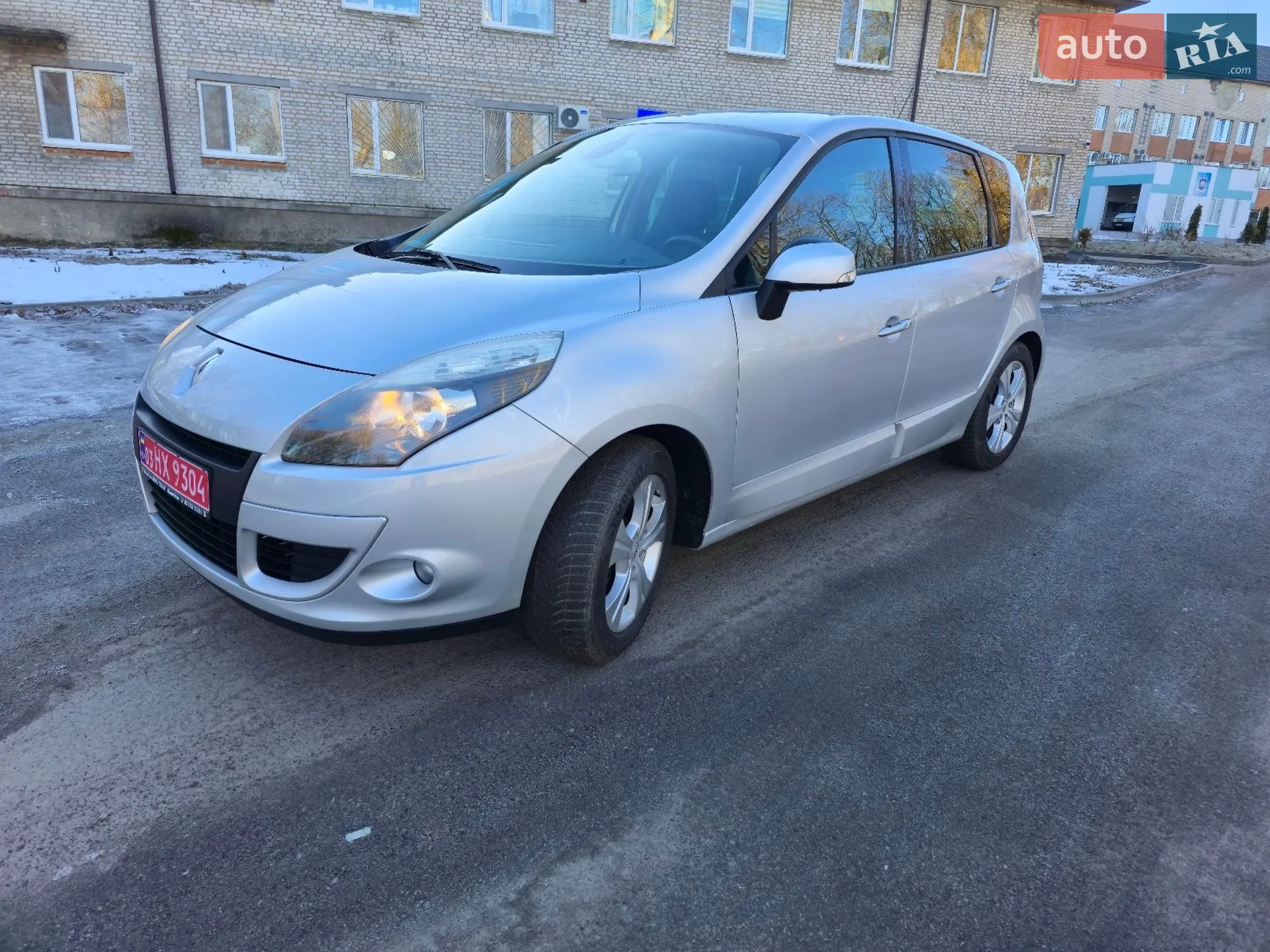 2010 Renault Scenic - мініатюра 3