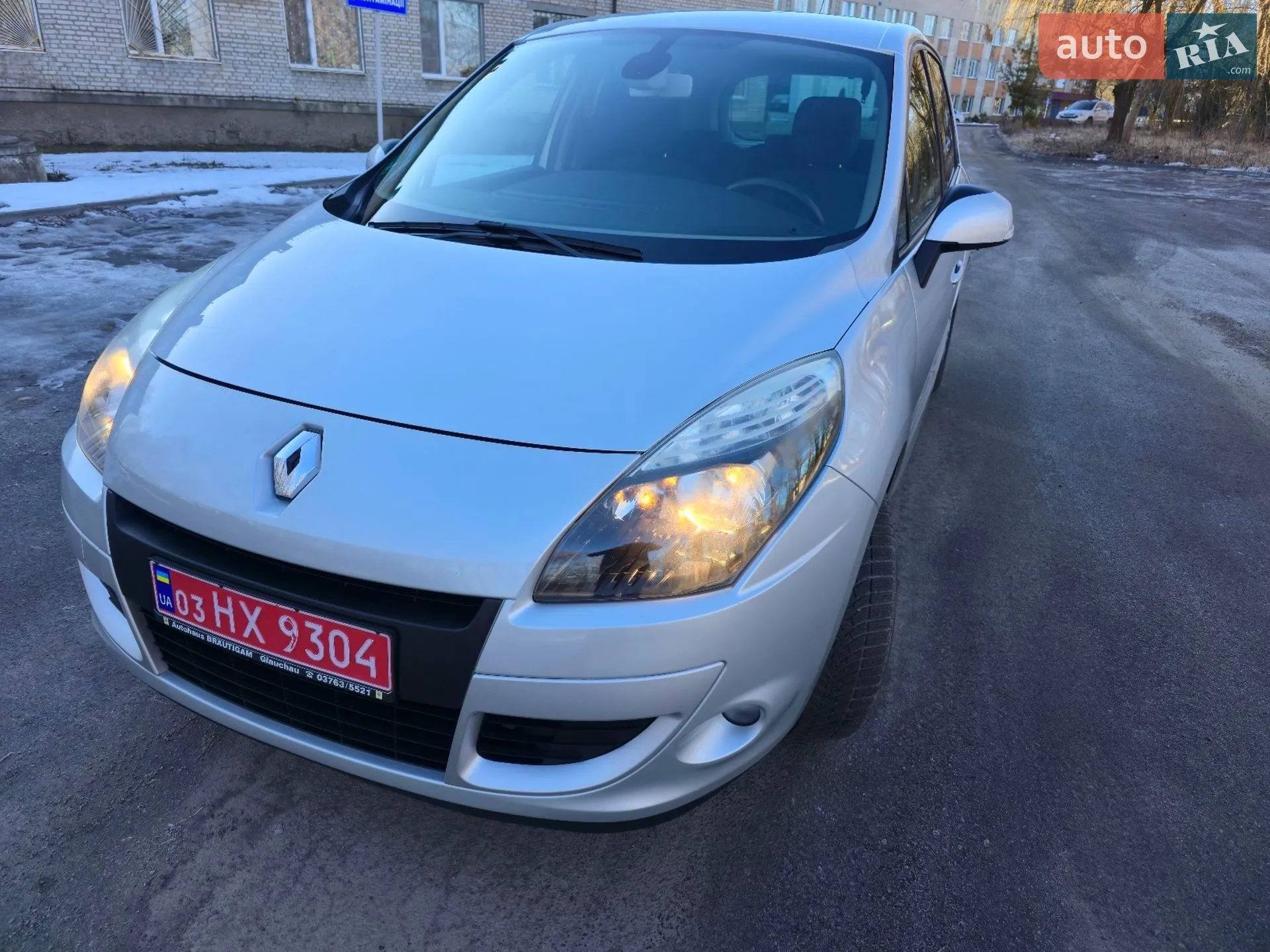 2010 Renault Scenic - мініатюра 5