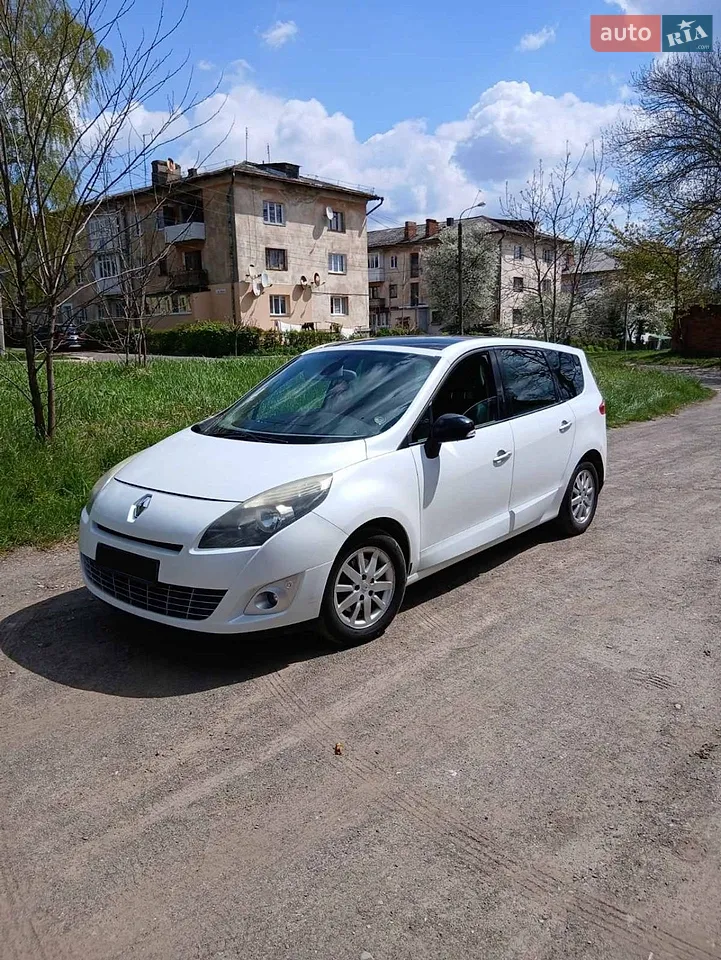 2010 Renault Scenic - мініатюра 14