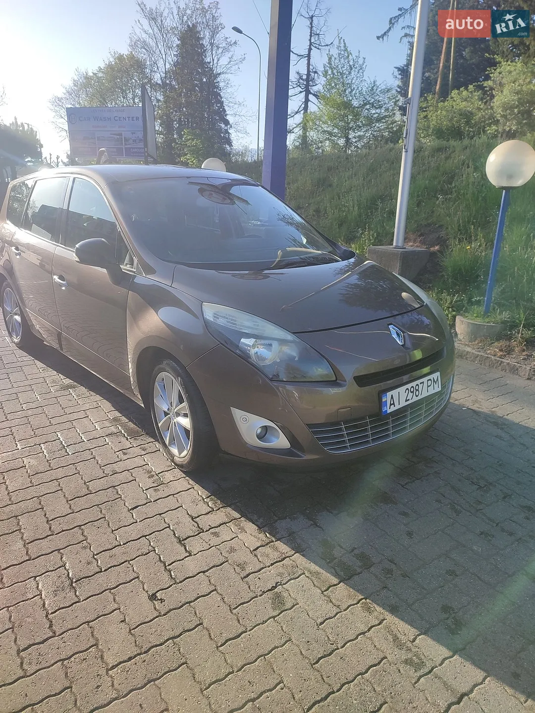 2011 Renault Scenic - мініатюра 2