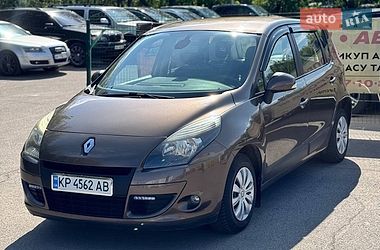 Мінівен Renault Scenic 2009 в Запоріжжі