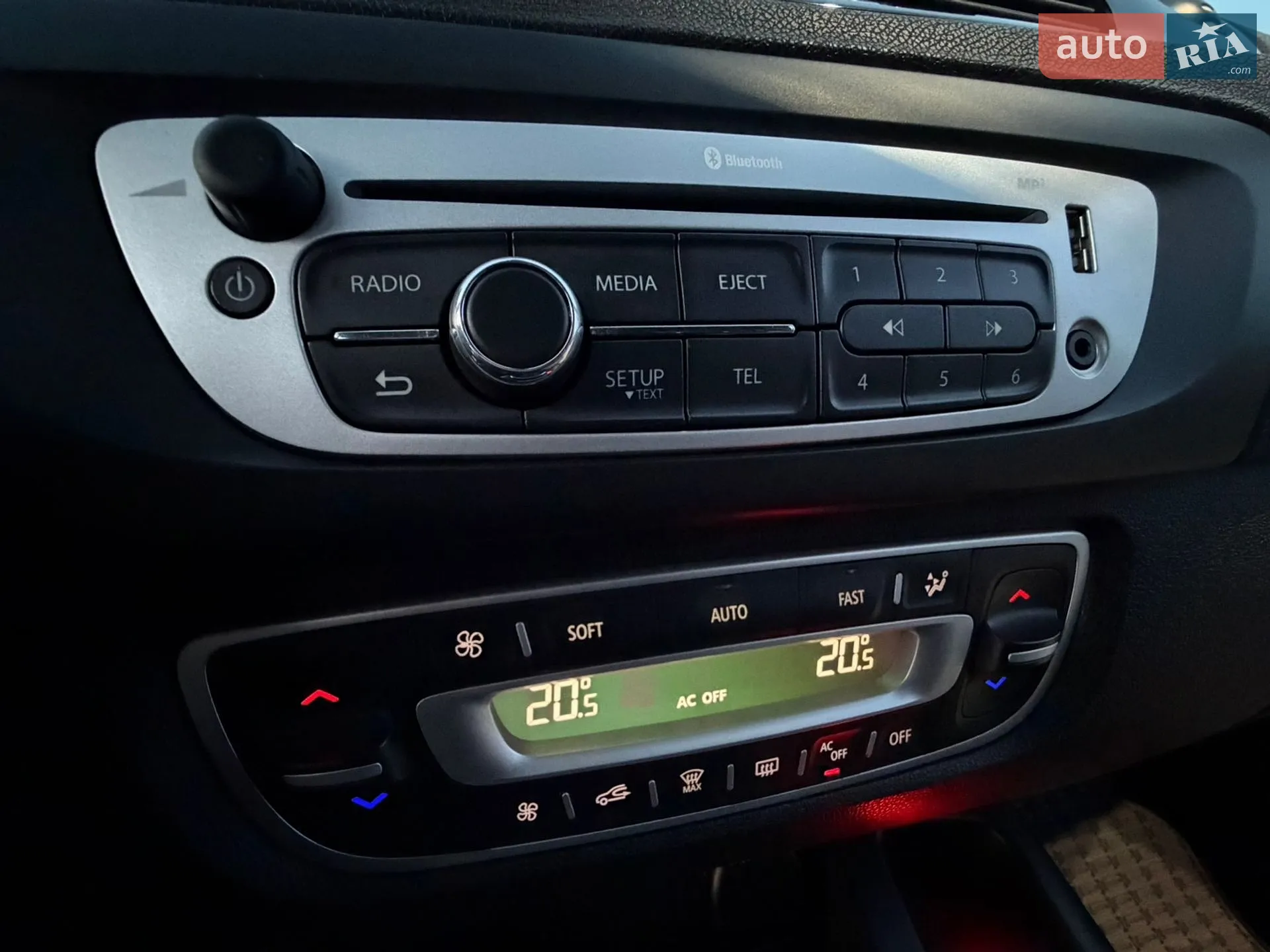 2014 Renault Scenic - мініатюра 24