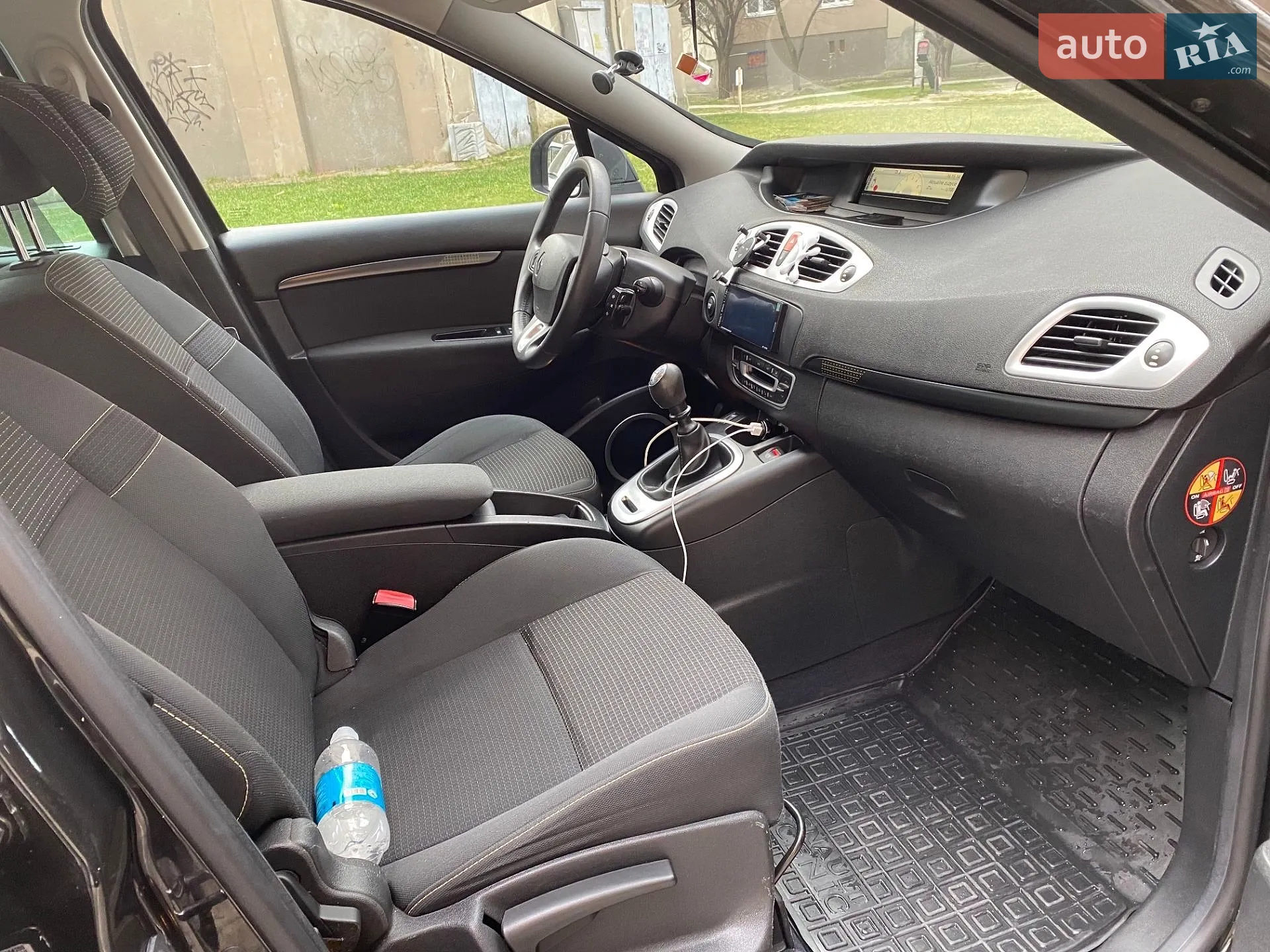 2010 Renault Scenic - мініатюра 5