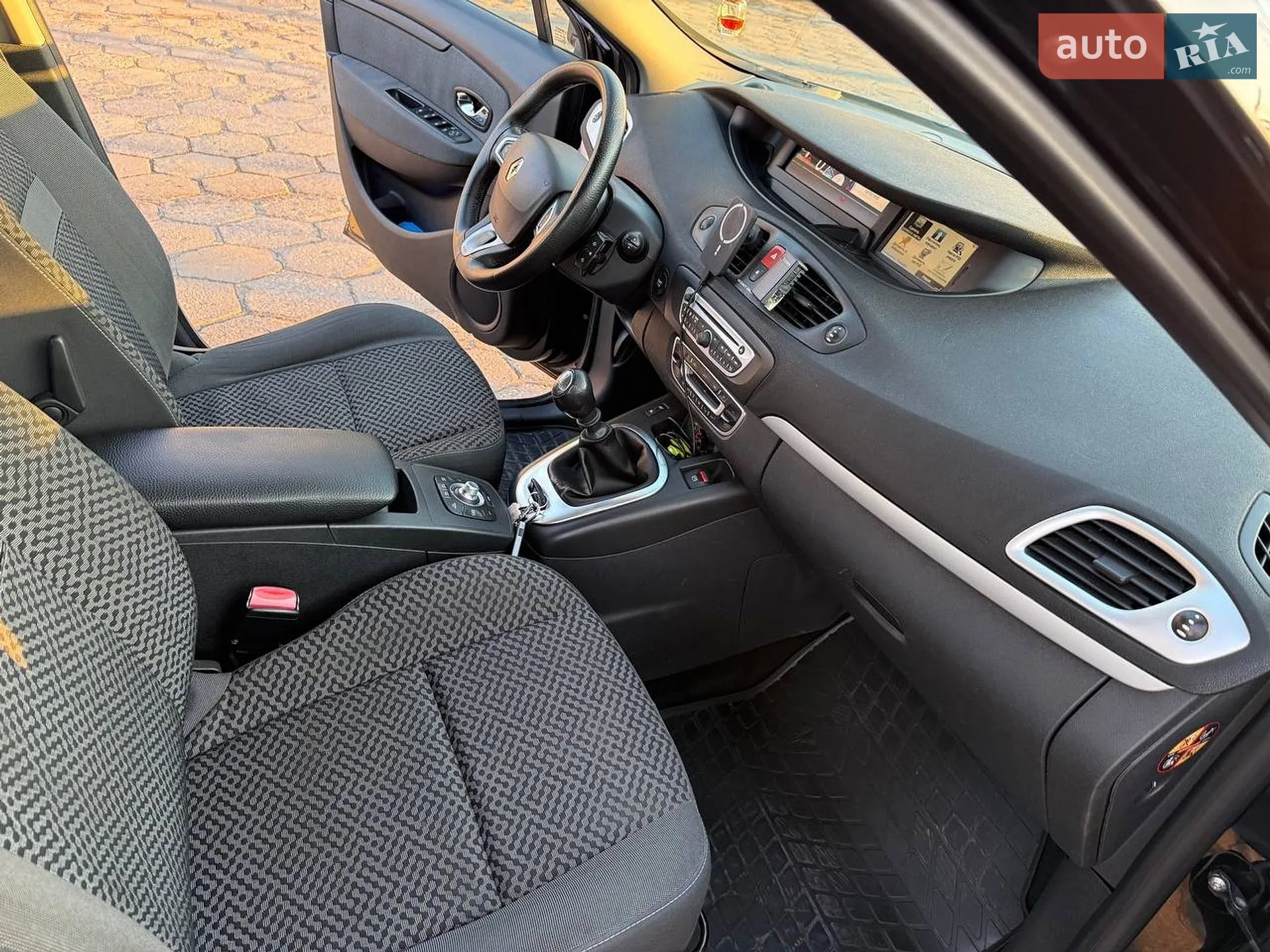 2011 Renault Scenic - мініатюра 9