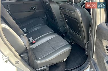 Минивэн Renault Scenic 2012 в Киеве