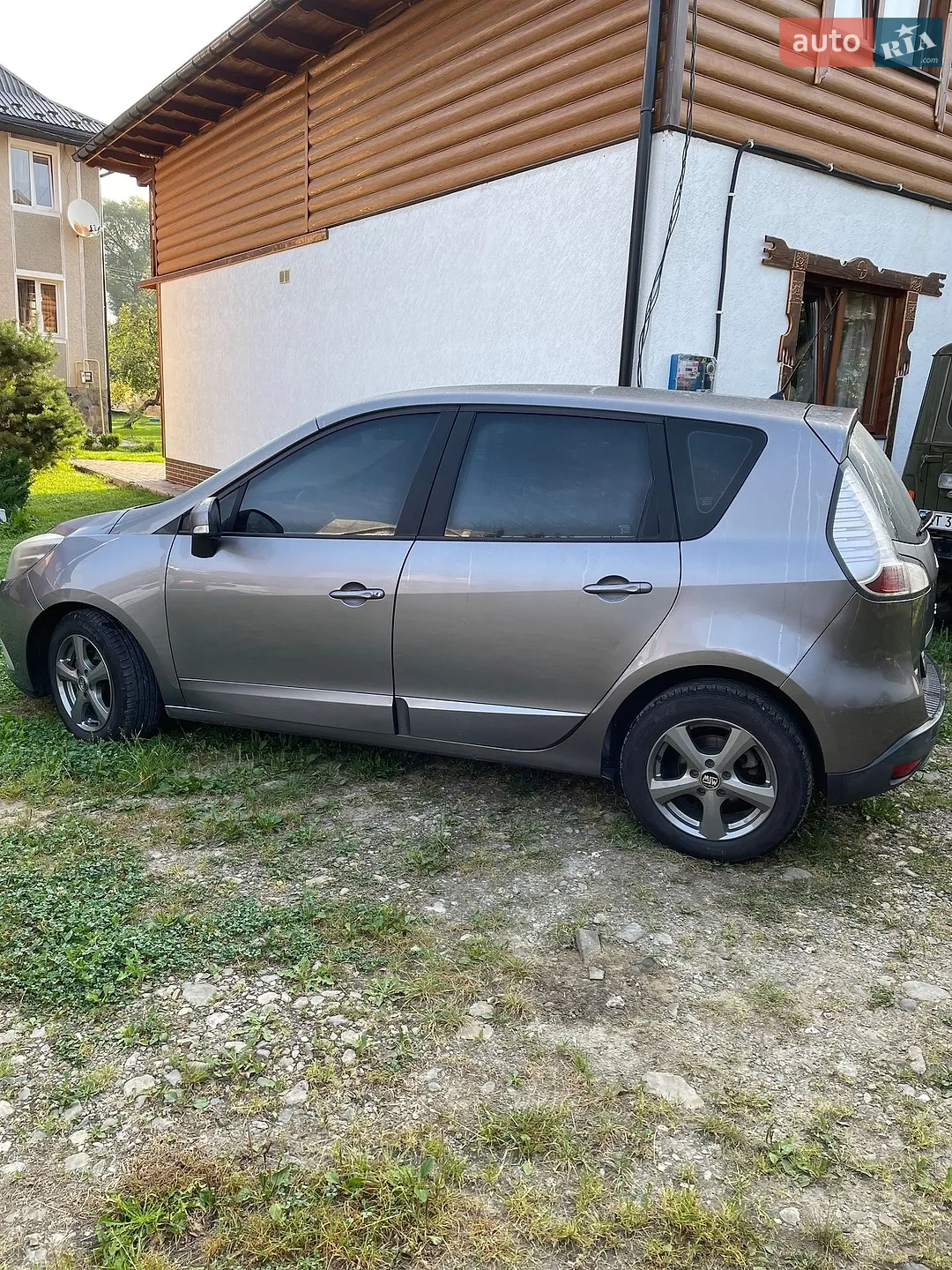 2013 Renault Scenic - мініатюра 2