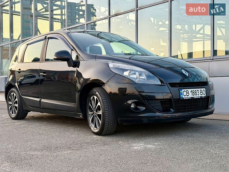 Renault Scenic 2011
