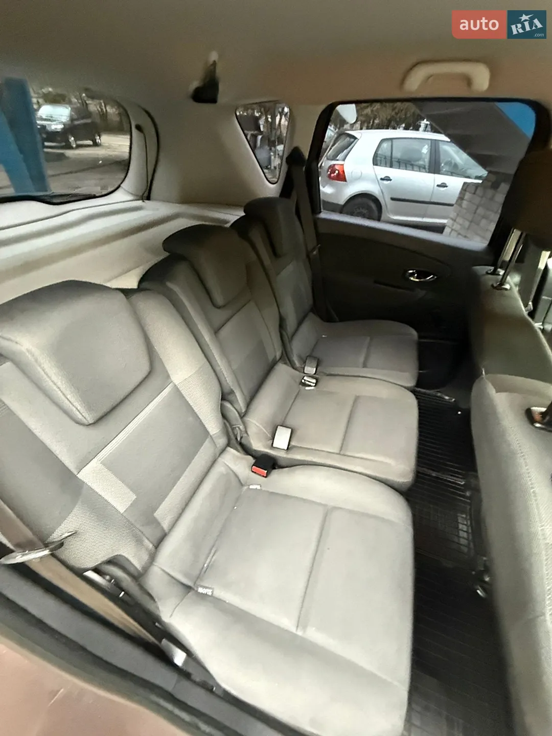 2012 Renault Scenic - мініатюра 16