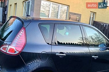 Мінівен Renault Scenic 2010 в Краматорську
