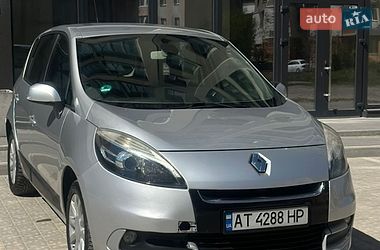 Минивэн Renault Scenic 2013 в Ивано-Франковске