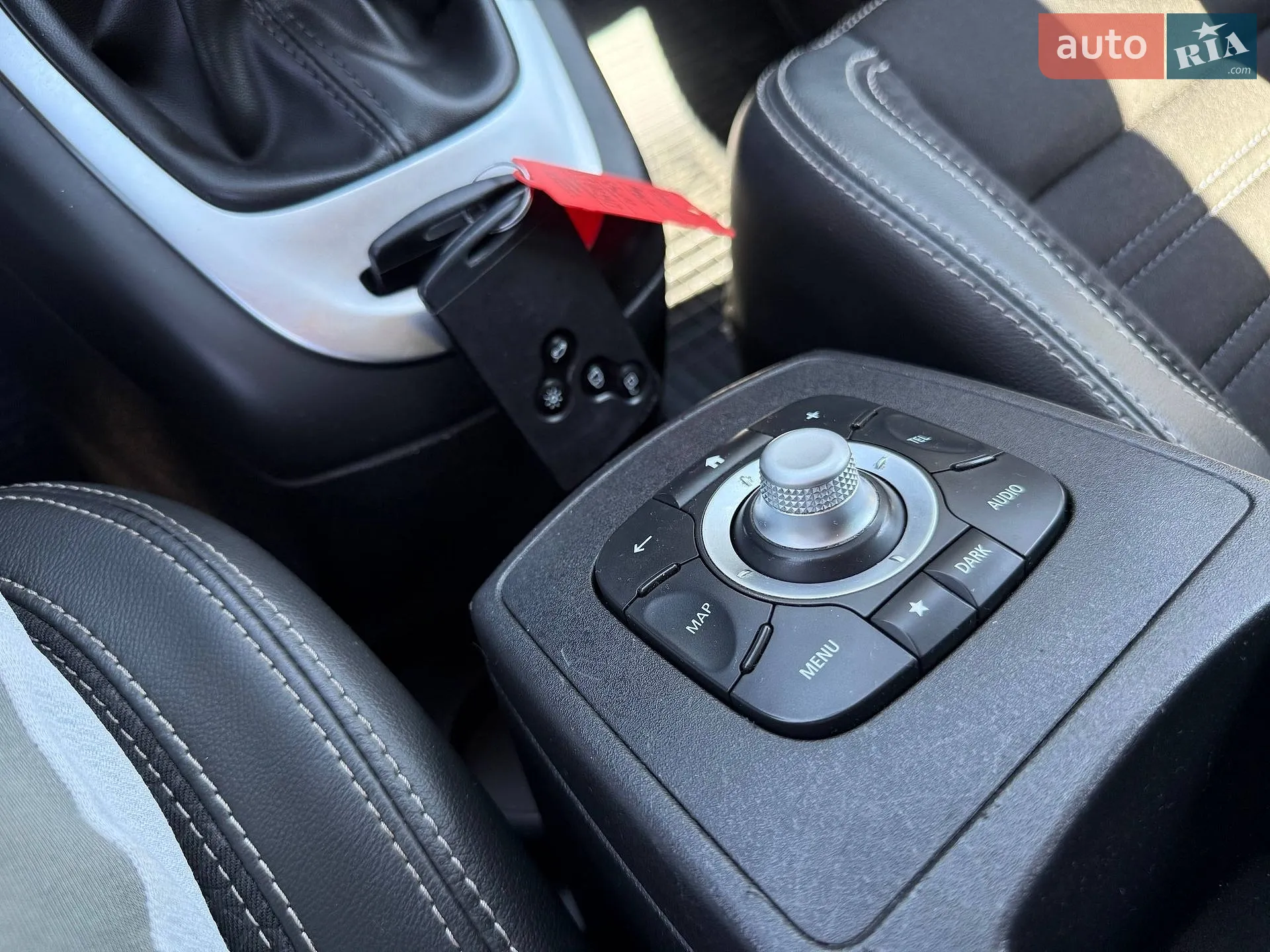 2015 Renault Scenic - мініатюра 37
