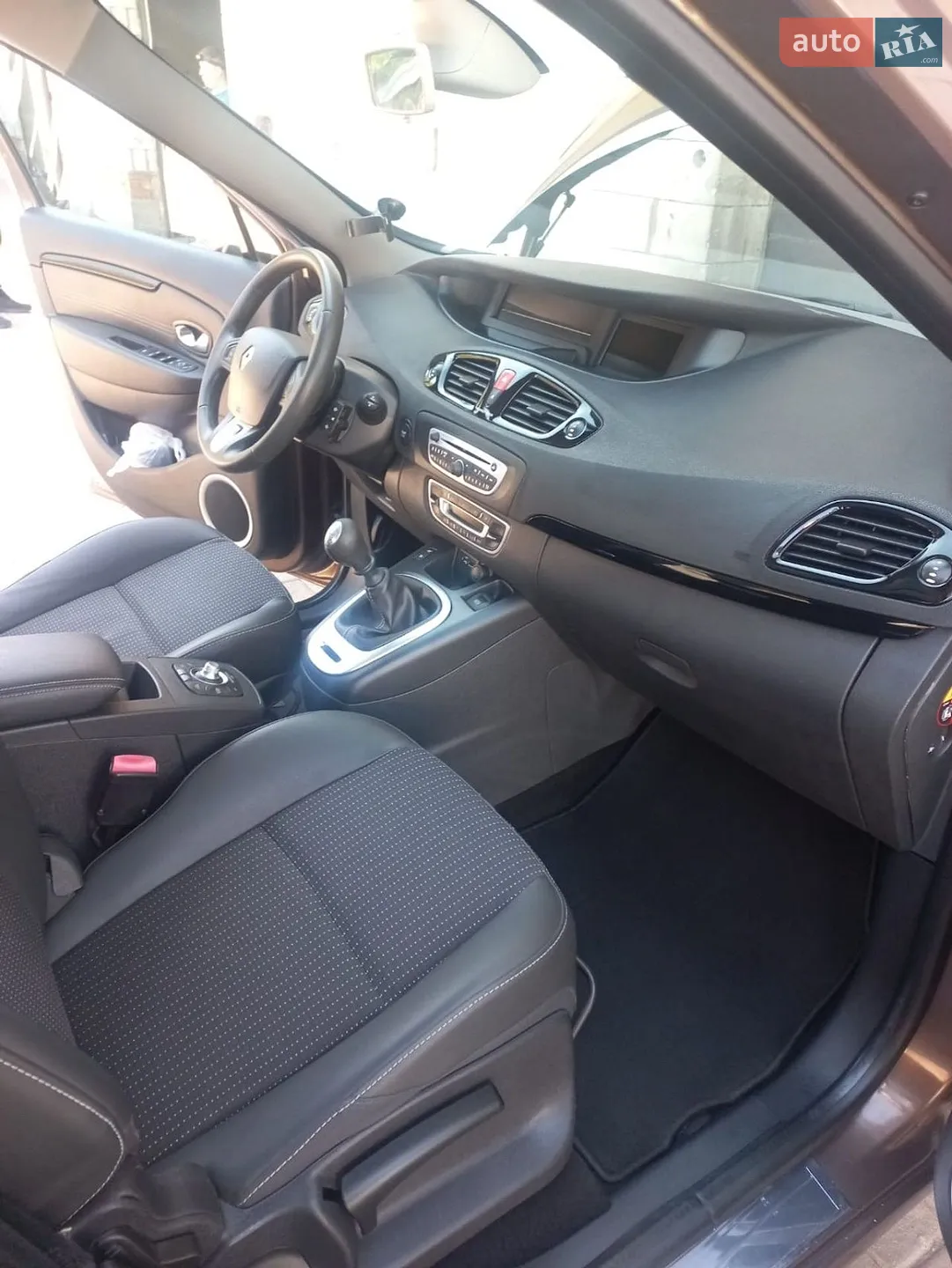 2011 Renault Scenic - мініатюра 10