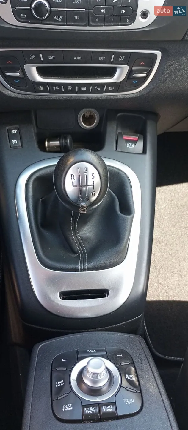 2012 Renault Scenic - мініатюра 15