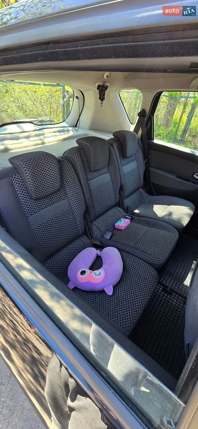 2011 Renault Scenic - мініатюра 12