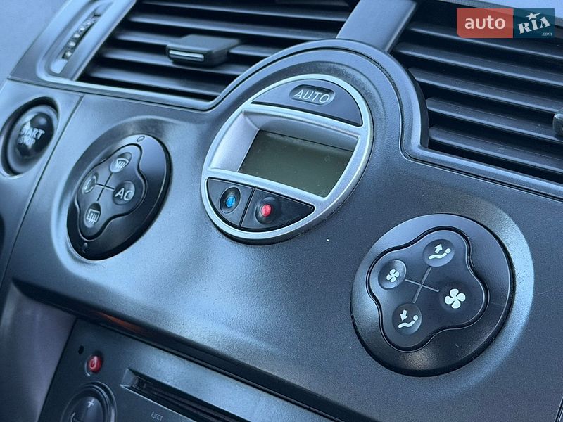 Минивэн Renault Scenic 2007 в Ровно