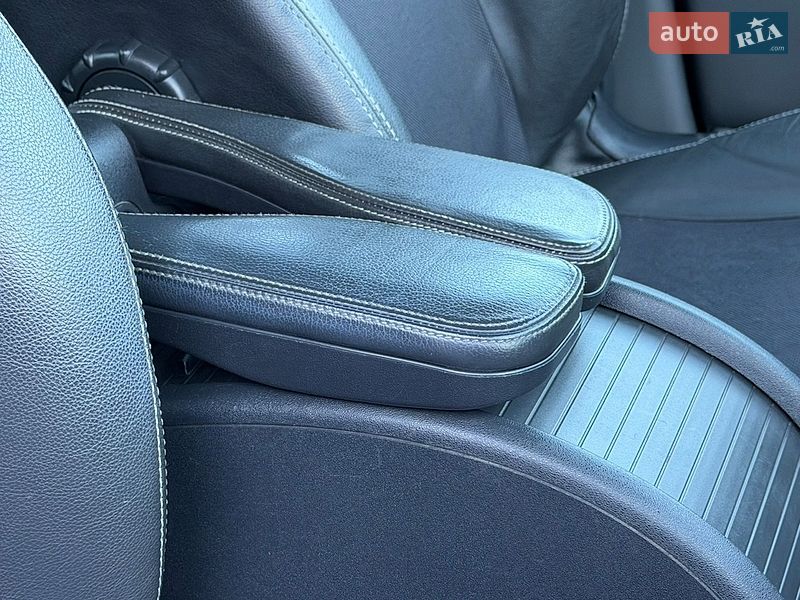 Минивэн Renault Scenic 2007 в Ровно