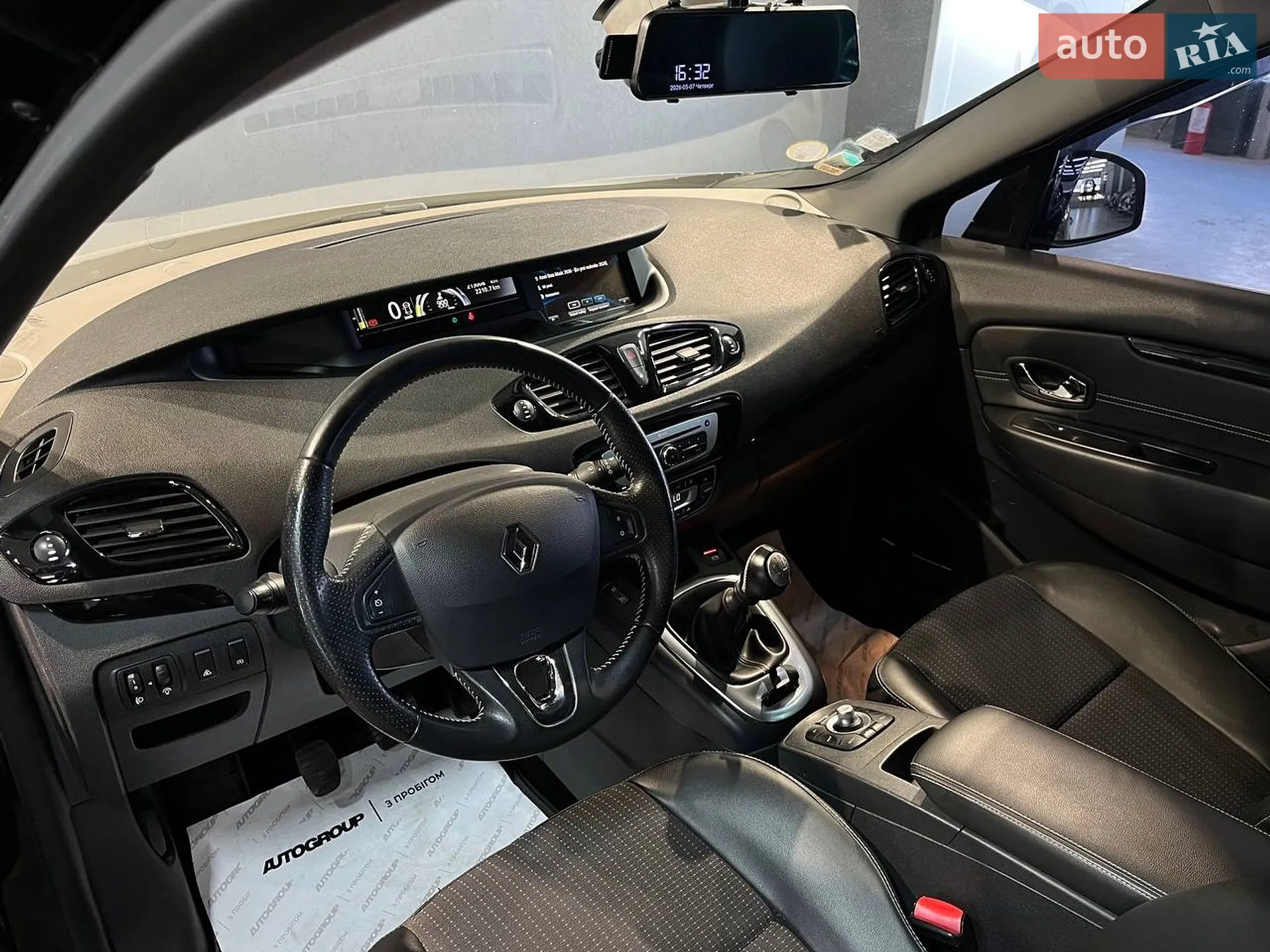 2014 Renault Scenic - мініатюра 14