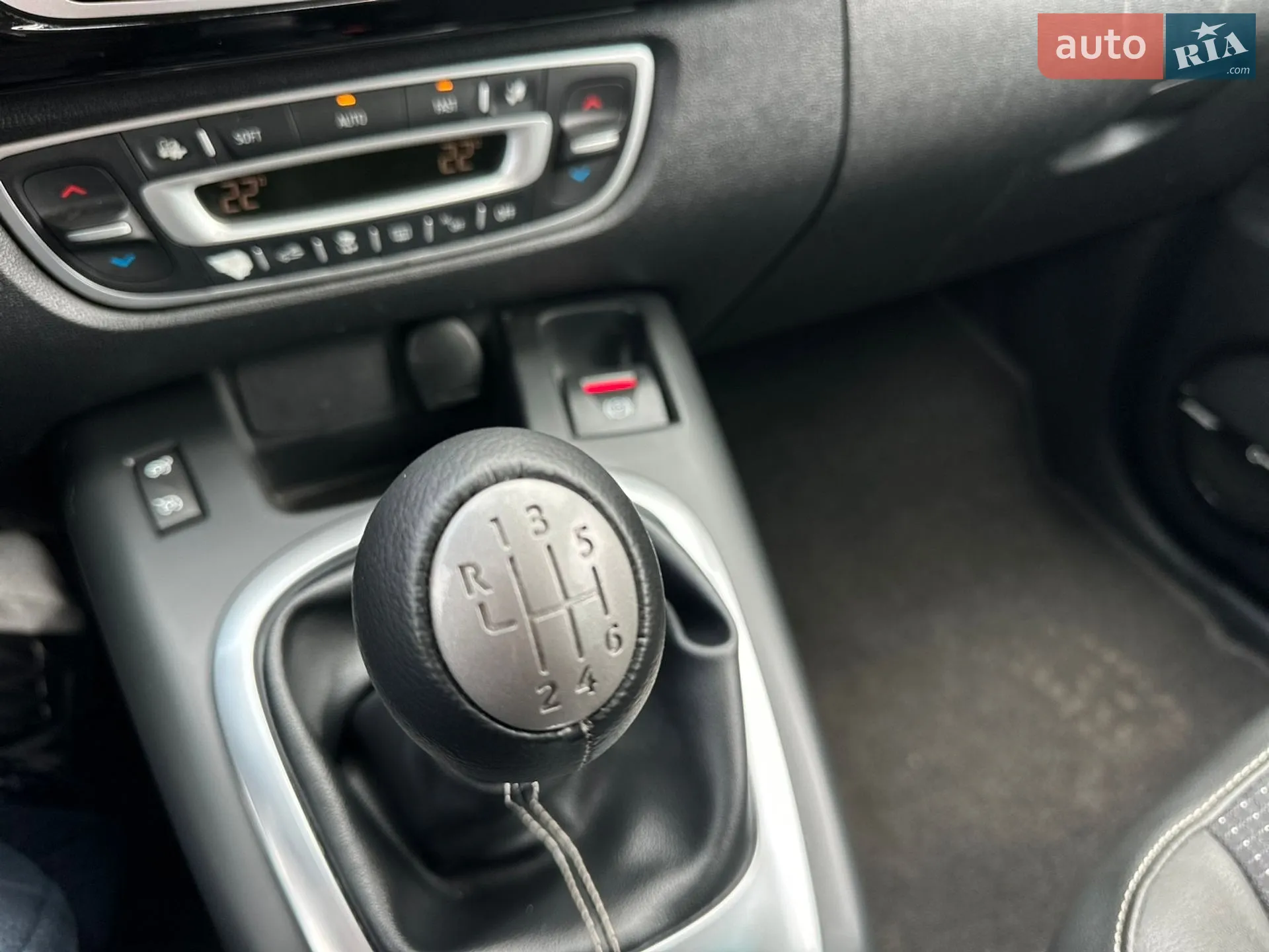2013 Renault Scenic - мініатюра 14